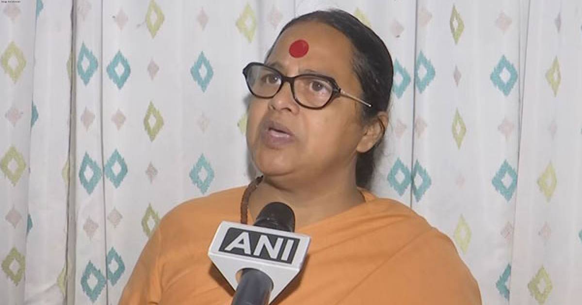 Bengal BJP MLA alleges her car 'attacked' by bikers; TMC leader's relative among 2 nabbed